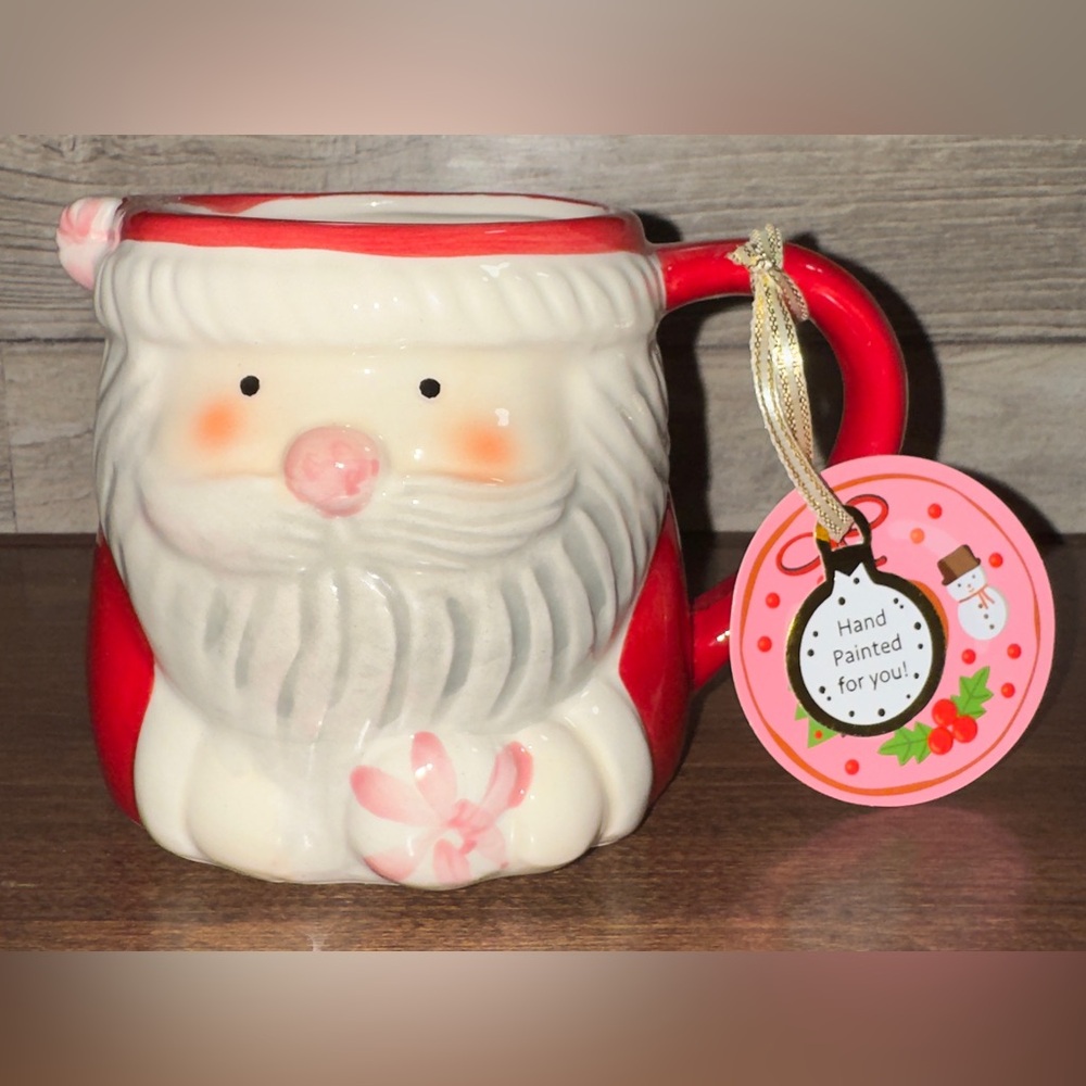 Super Cute 🥰 Hand Painted Santa 🎅  with Candy 🍭 Mug by Market Finds - New